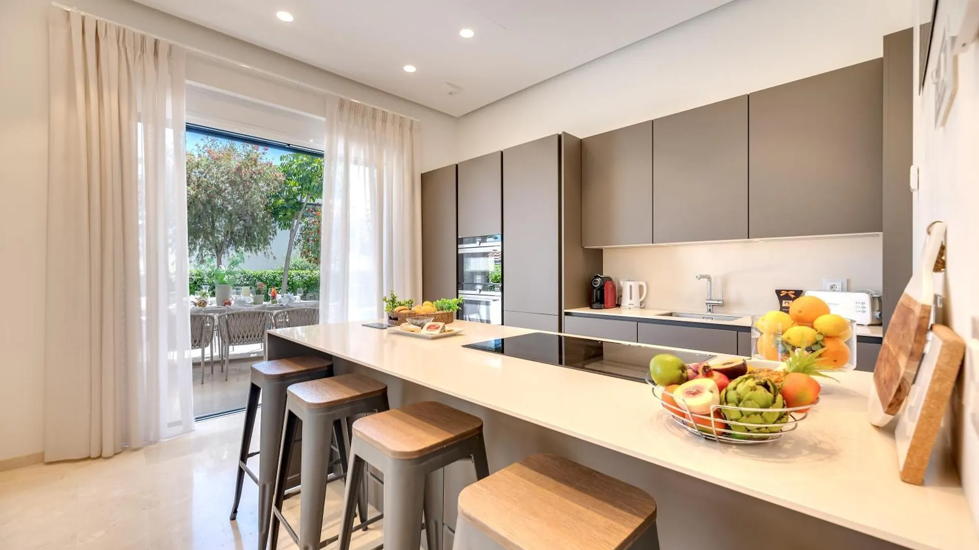 Vacation Marbella I Villa Velazquez, 150M To The Beach, Heated Pool, Golden Mile