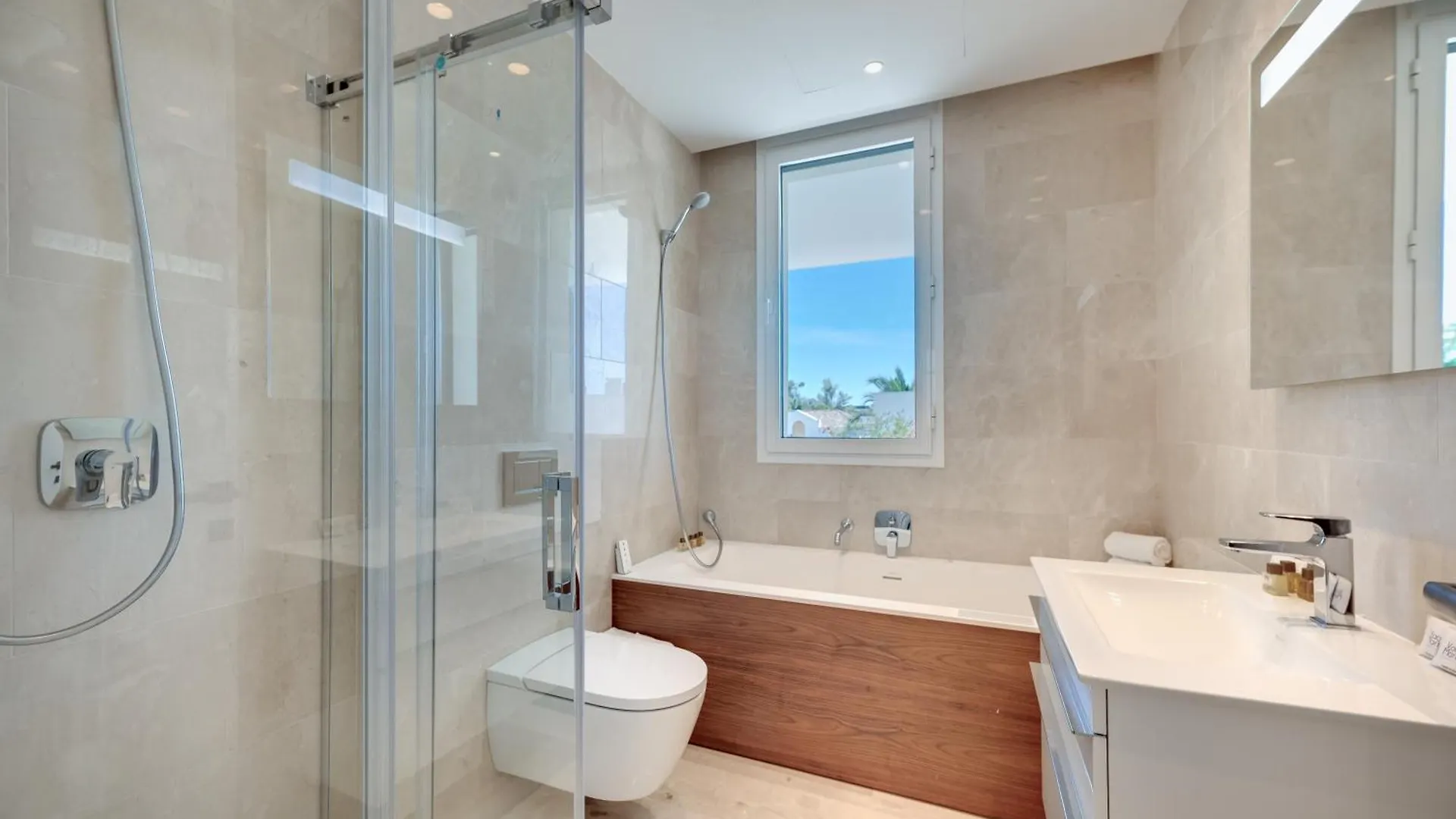 Vacation Marbella I Villa Velazquez, 150M To The Beach, Heated Pool, Golden Mile