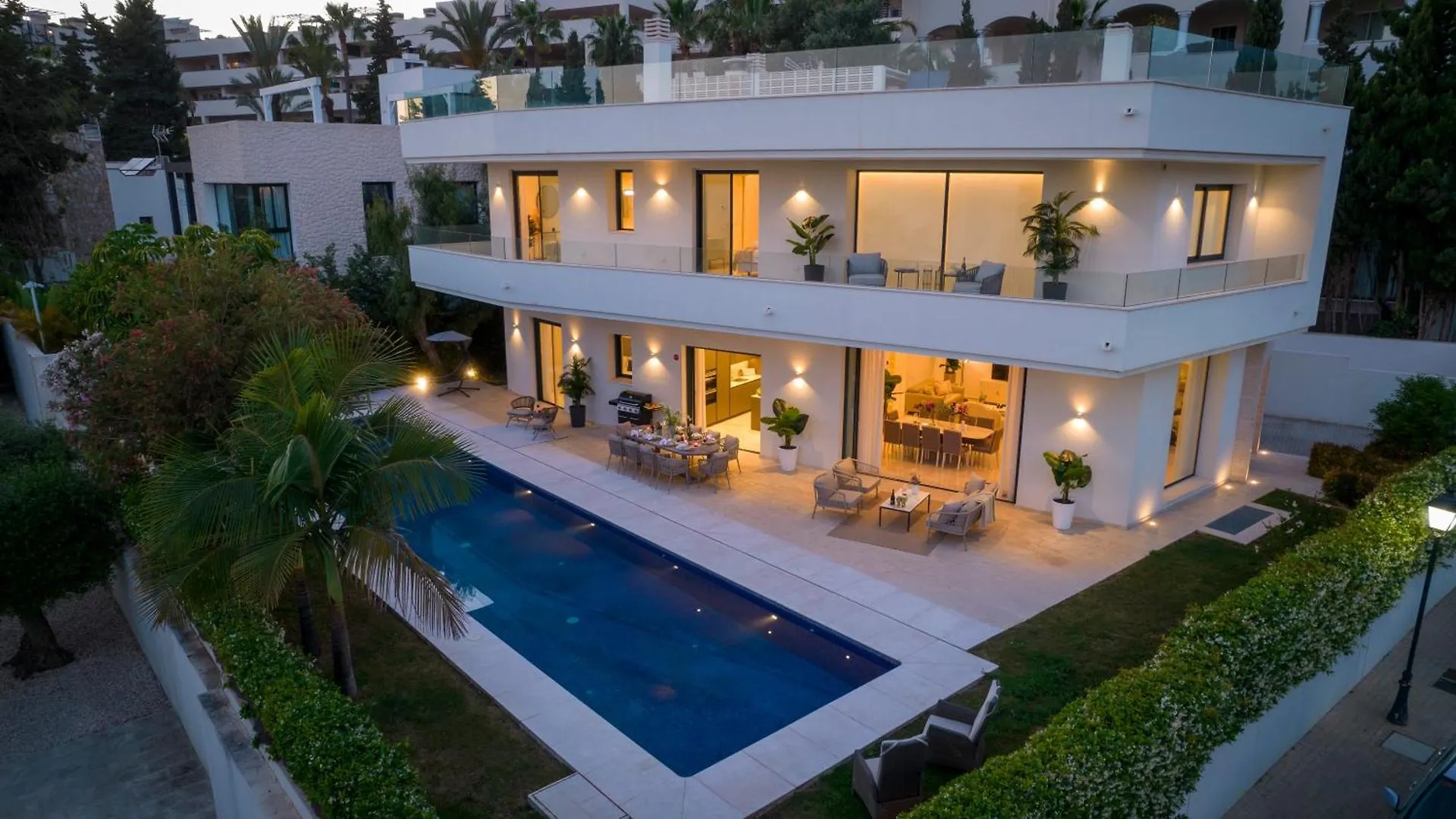 Vacation Marbella I Villa Velazquez, 150M To The Beach, Heated Pool, Golden Mile Spain